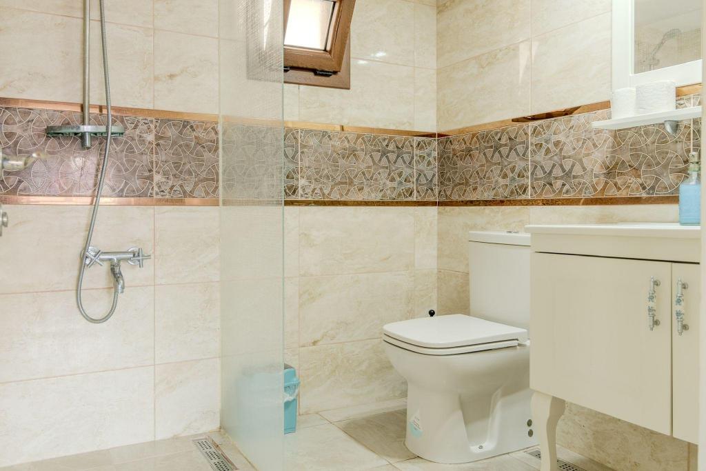 Giritli Rum Meyhanesi Butik Otel 40/48