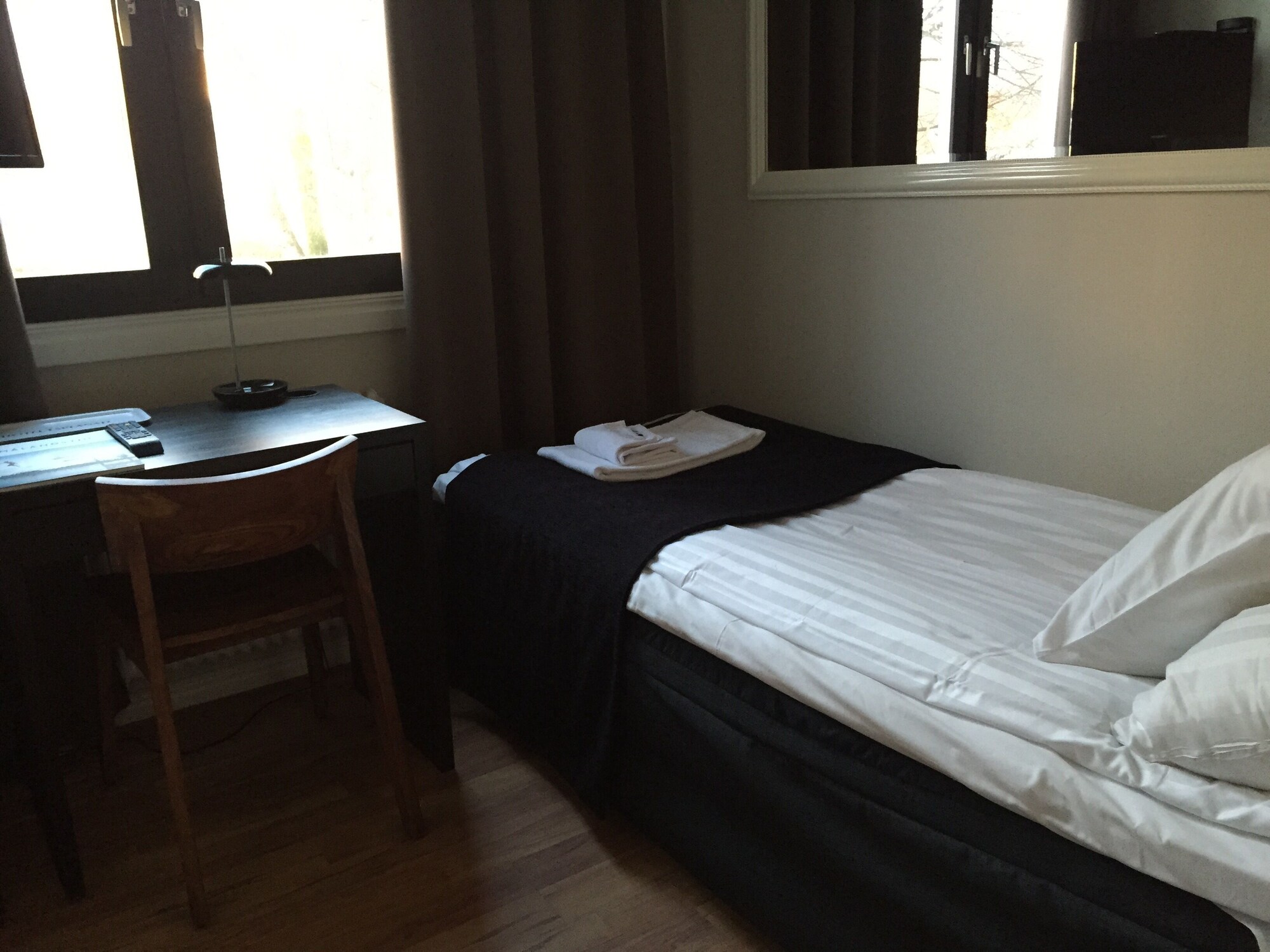 Compact, Single, Single Bed, Small