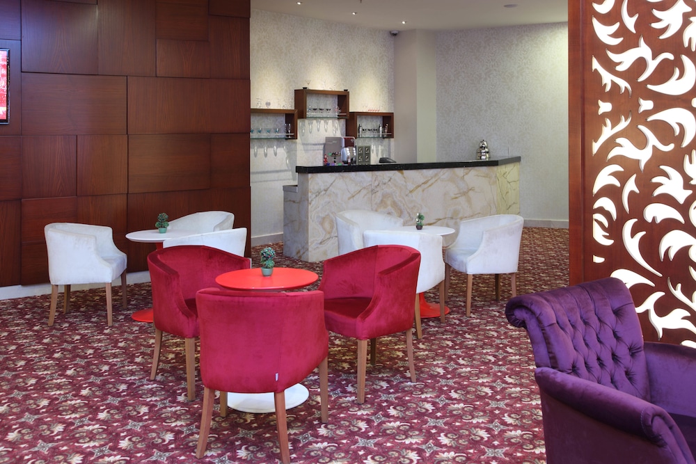 Otel Senbayrak City 12/58