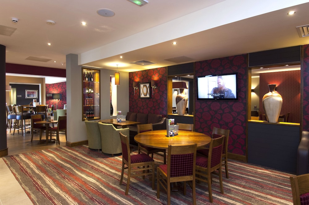 Premier Inn London Stansted Airport 31/52