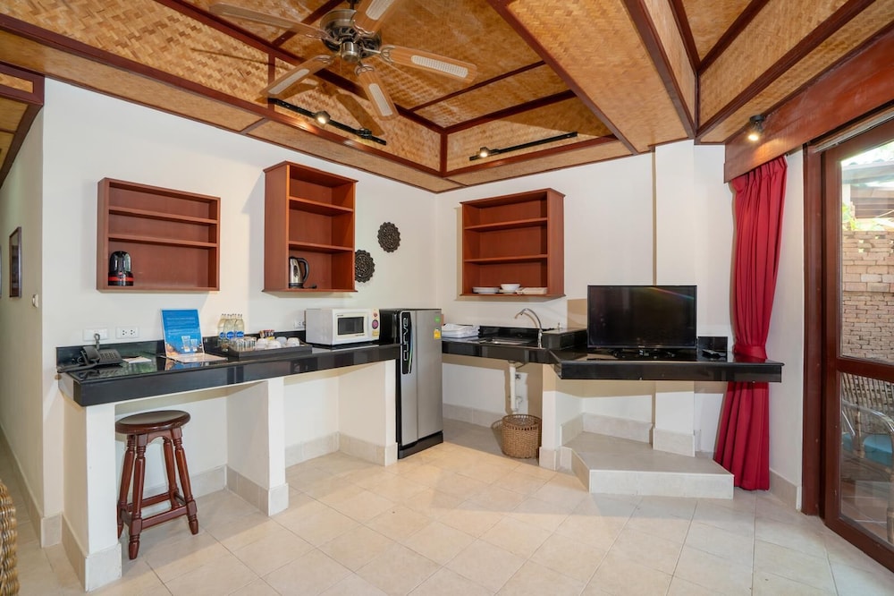 Friendship Beach Resort Atmanjai Wellness Spa 56/70