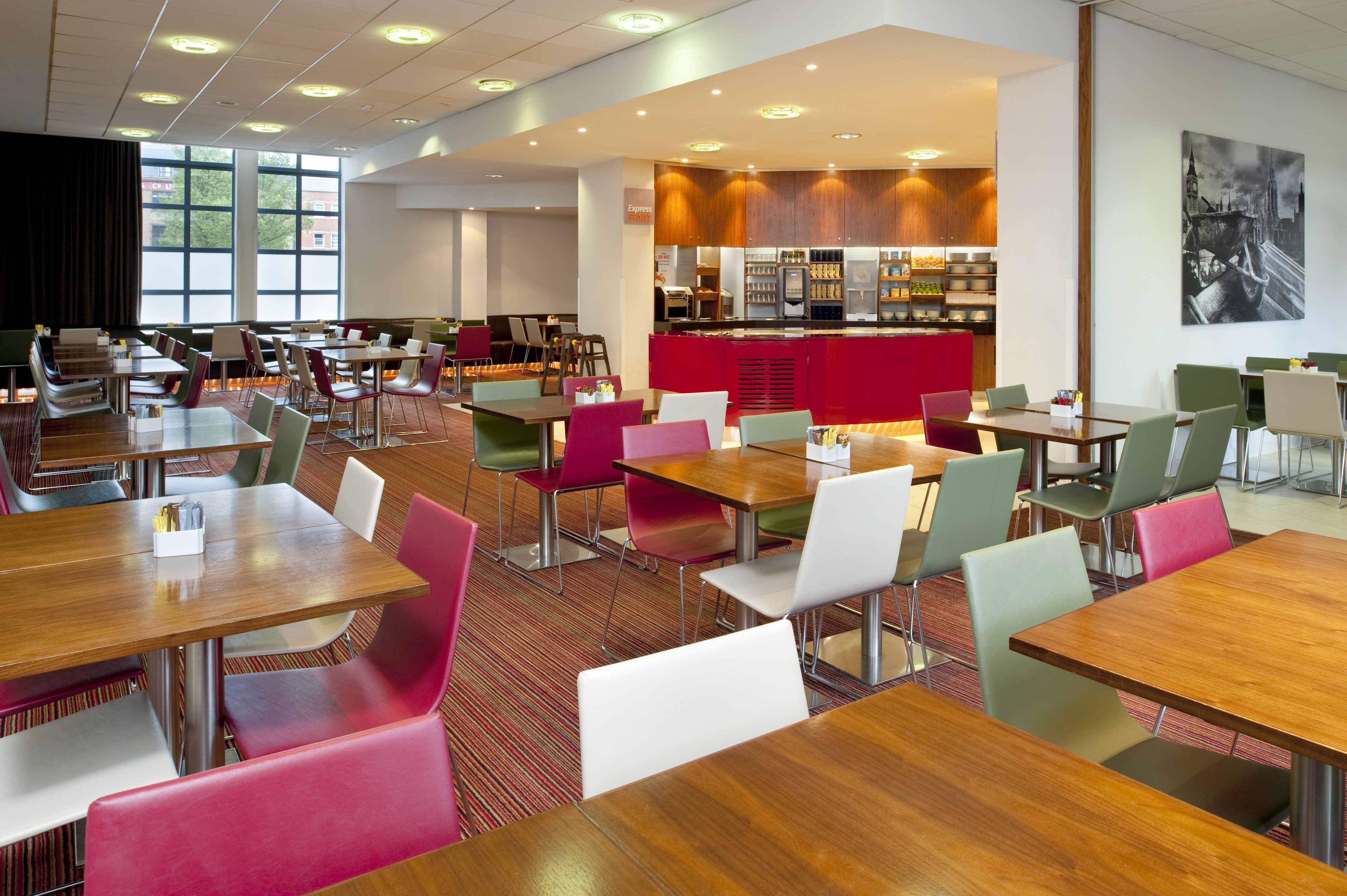 Holiday Inn Express London - City by IHG 20/35