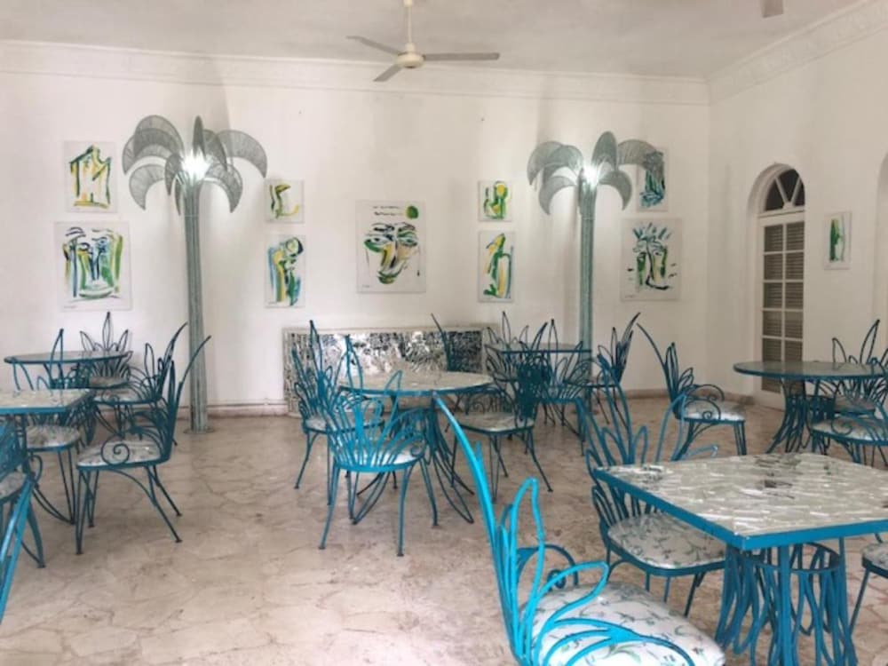 Jamaica Palace Hotel 51/66