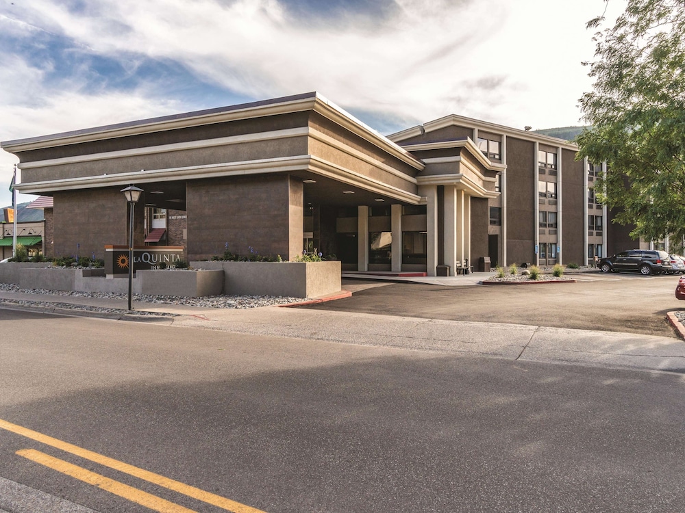 La Quinta Inn & Suites by Wyndham Glenwood Springs 51/56