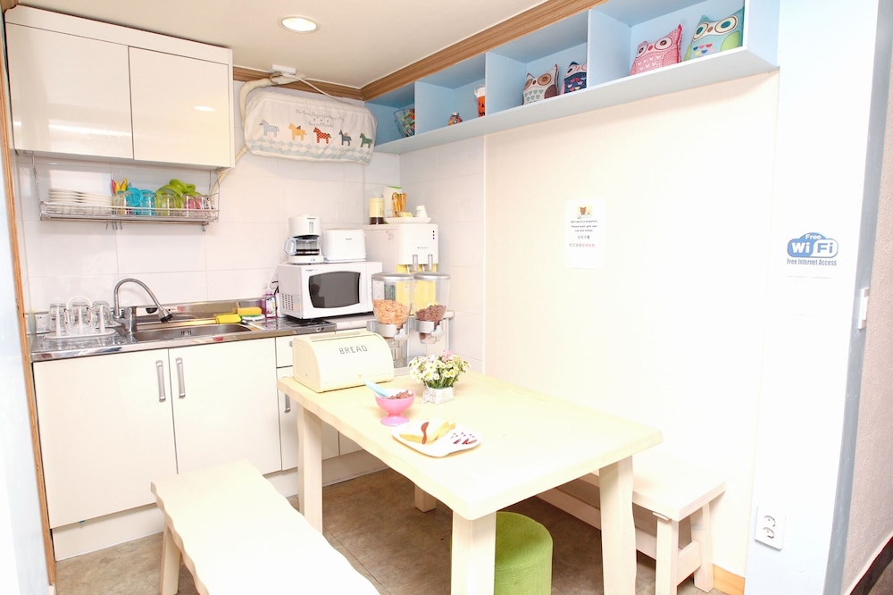 Naru Hostel 46/61