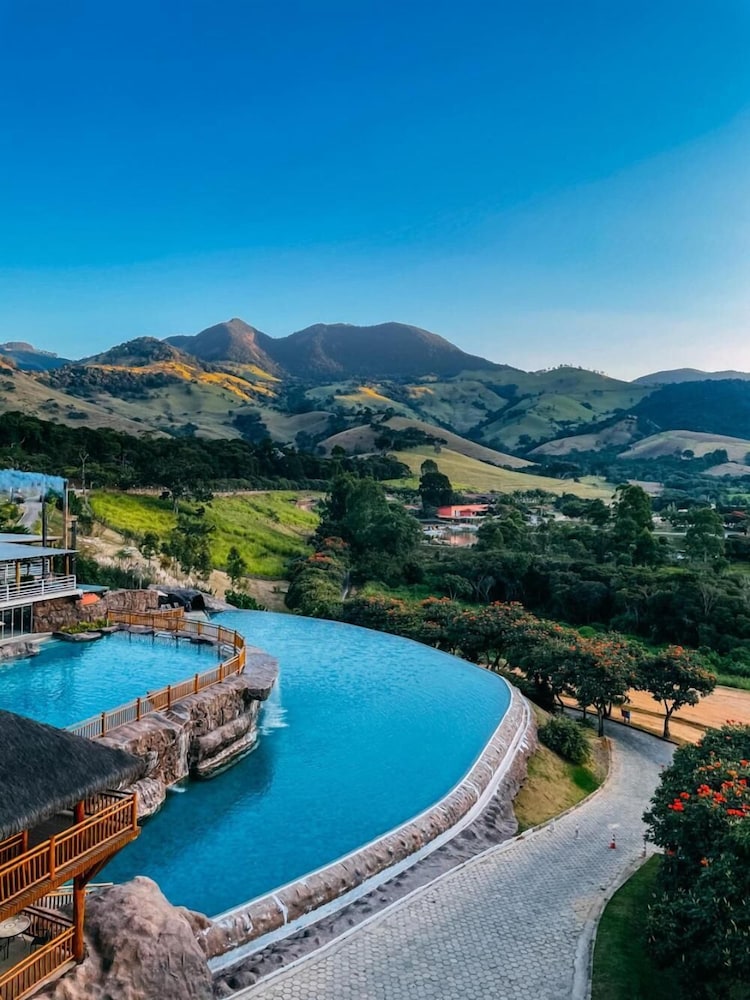HOTEL FAZENDA VALE DA MANTIQUEIRA 62/72