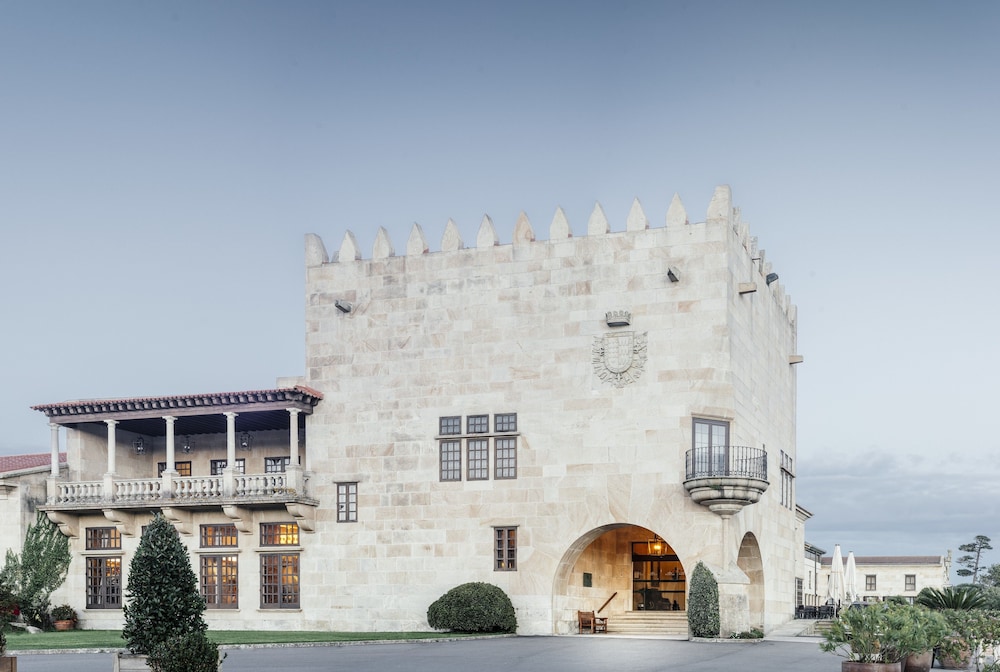 Parador de Baiona 1/71