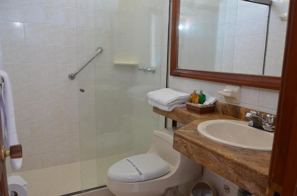 Tativan Hotel 31/32