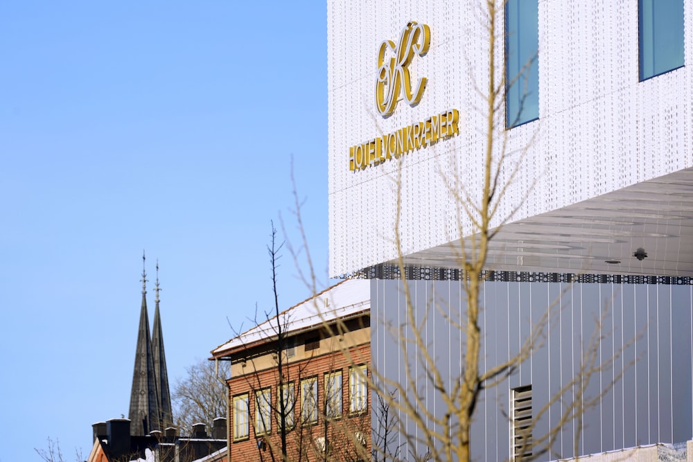 Hotel von Kraemer 24/24