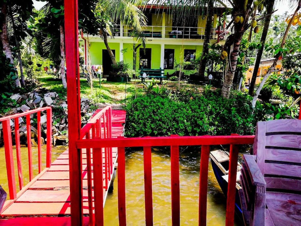 Mahi Villa 29/33