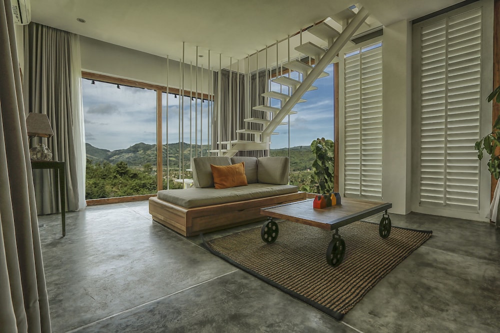 Seven Havens Residence 56/71
