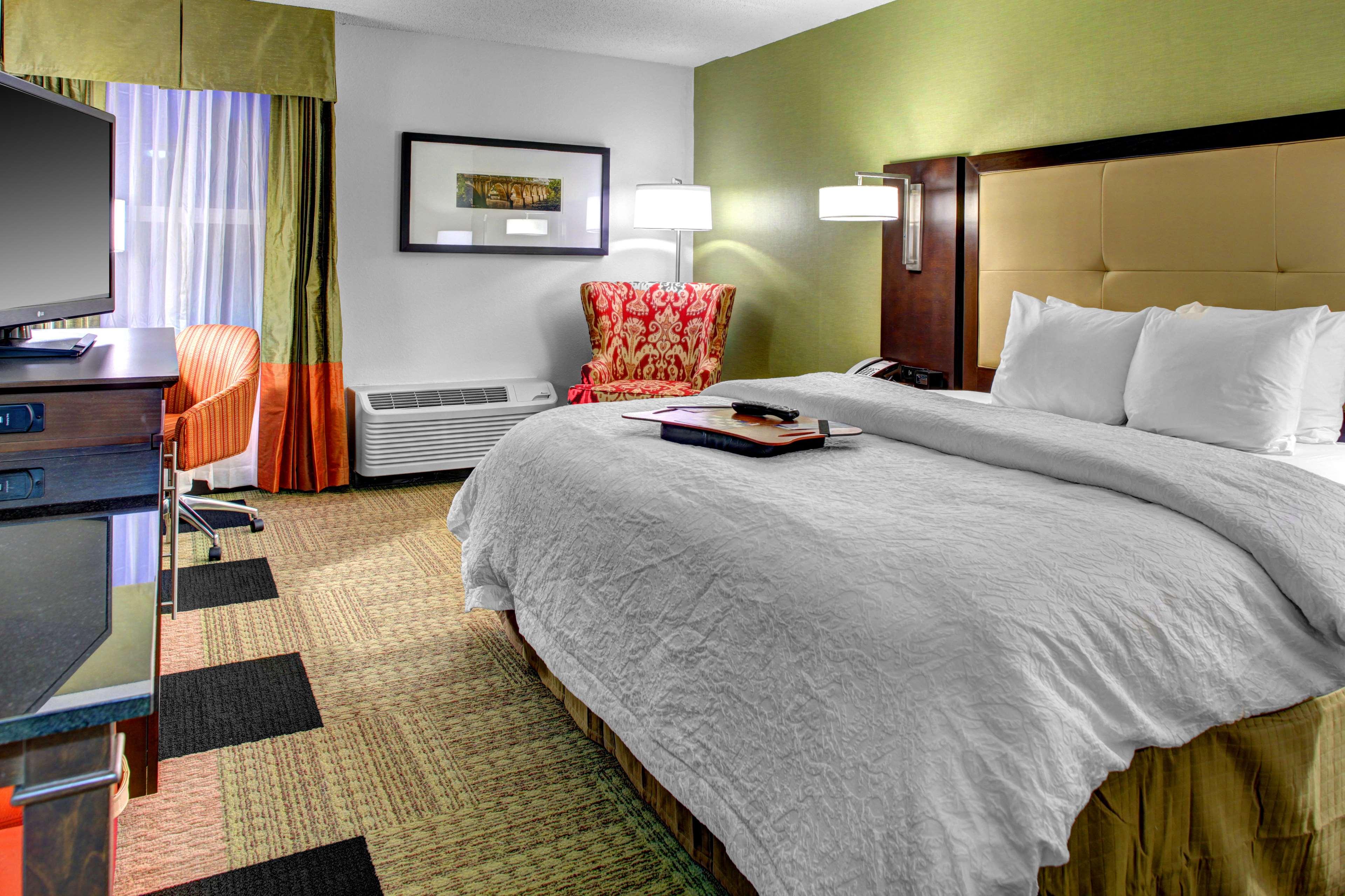 Room, Double Bed