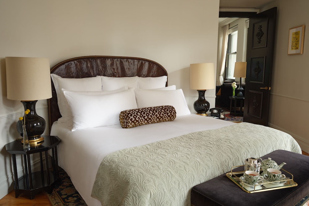 THE NOMAD HOTEL 7/33