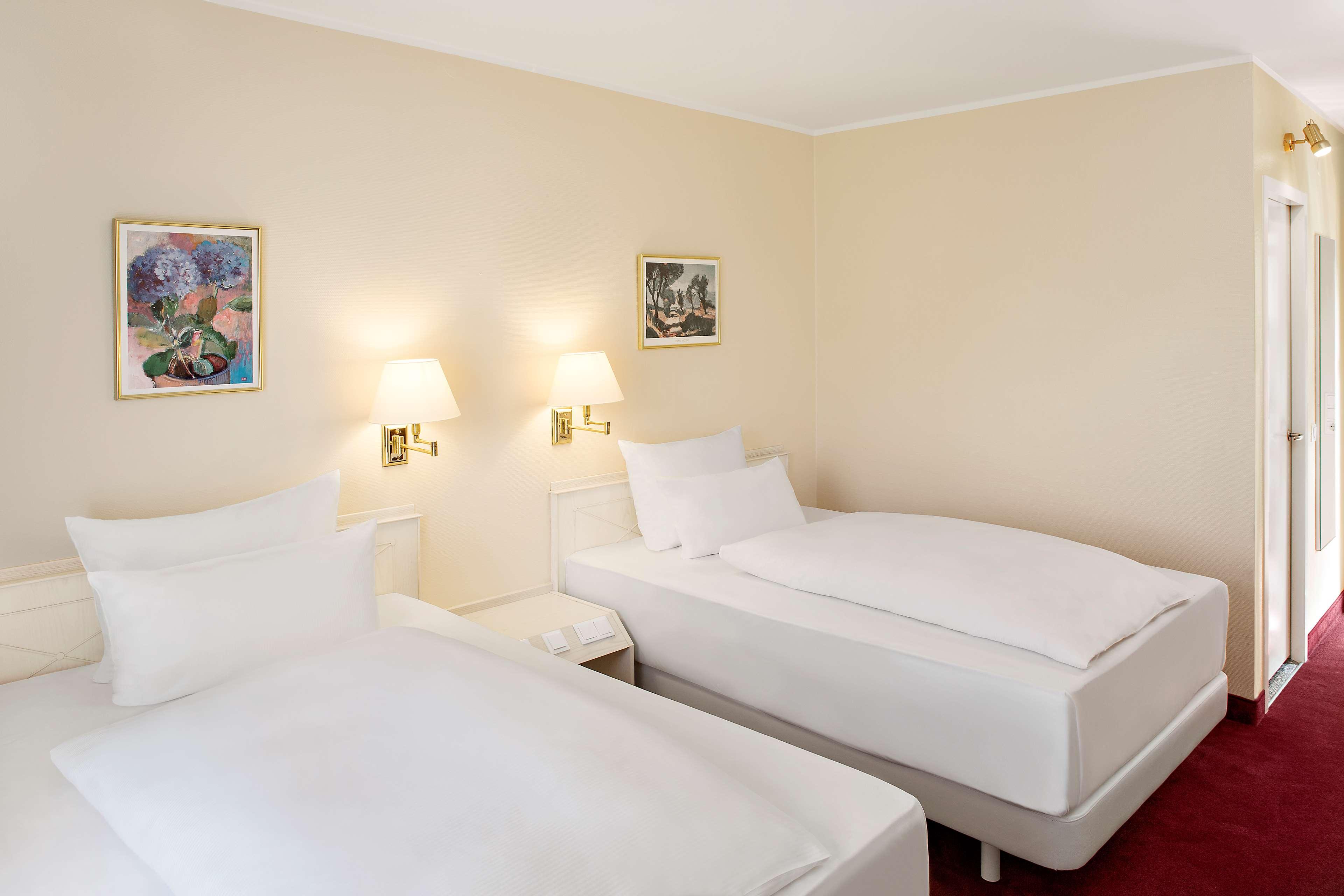 Standard, Double Bed