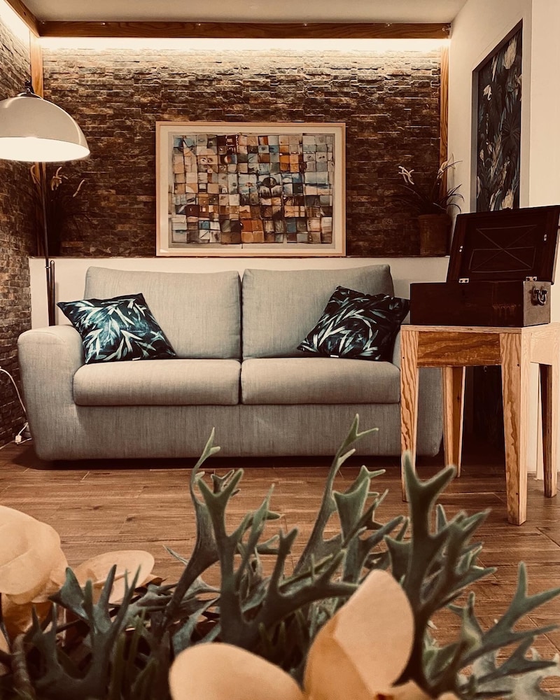 AQUAROOMS 33/50