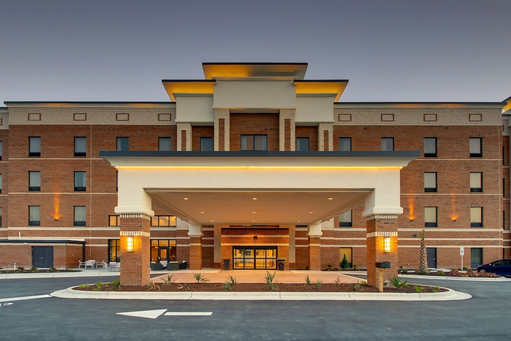 Hampton Inn Sneads Ferry North Topsail Beach 3/48