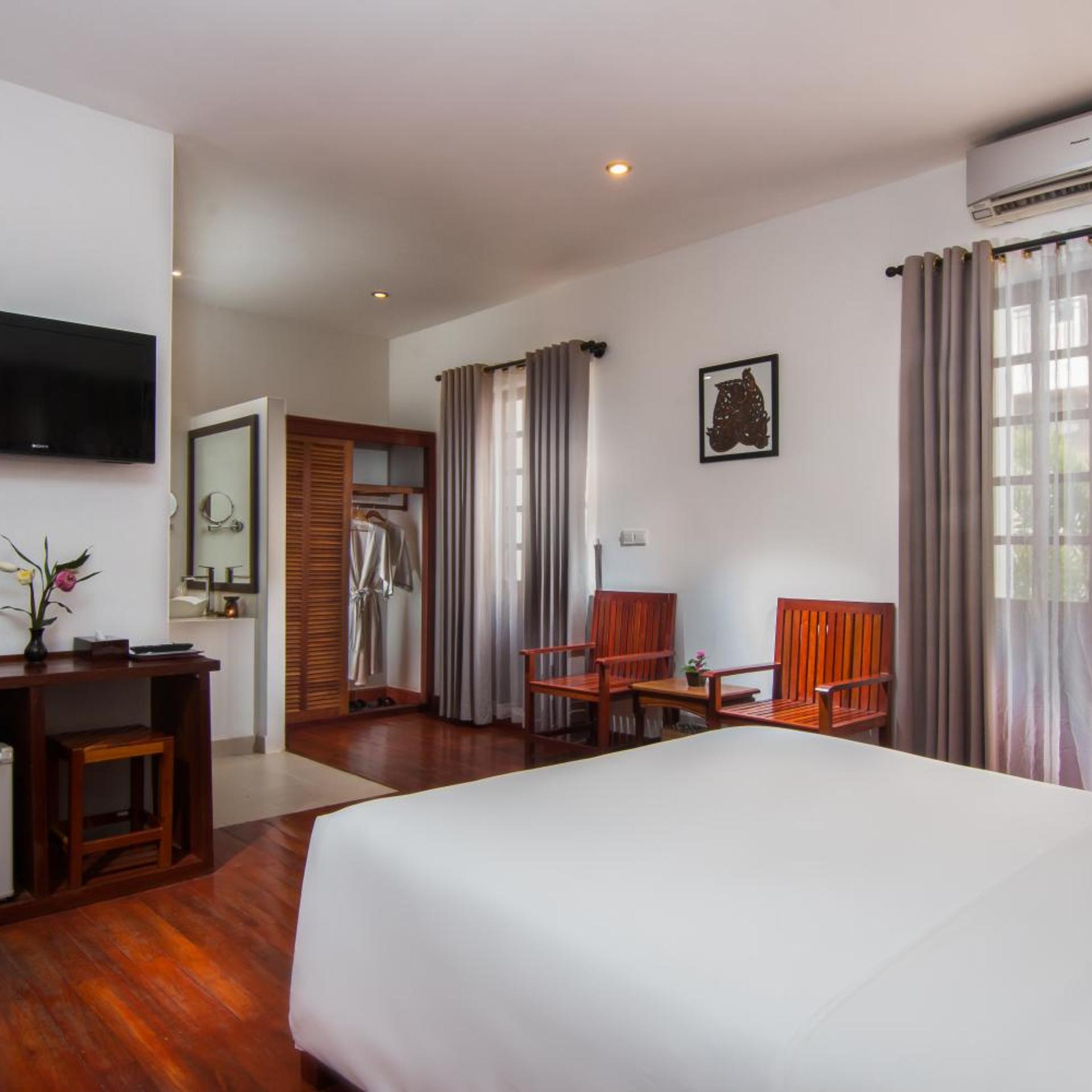 Super, Deluxe, Double Bed, Balcony