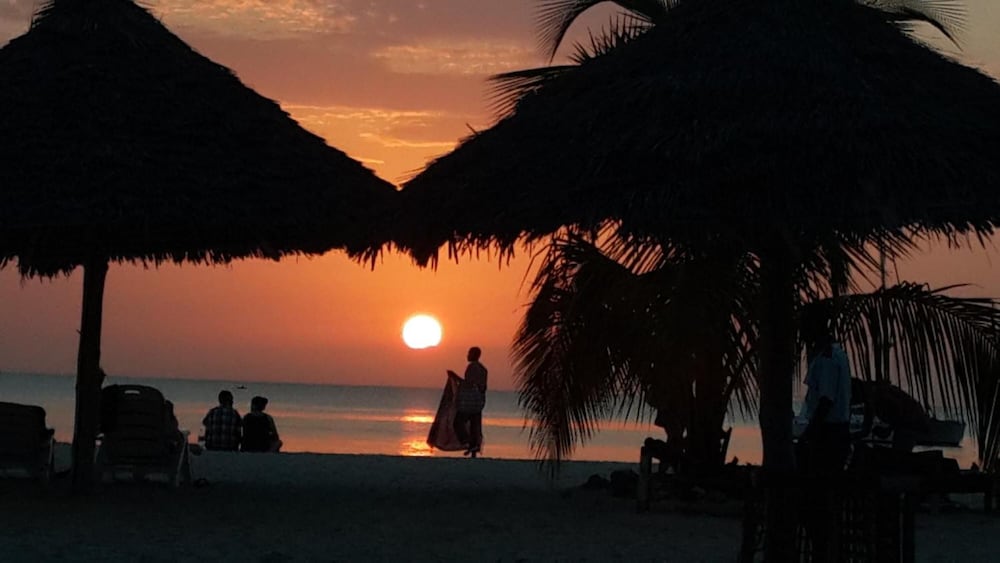 Sunset Kendwa 28/65