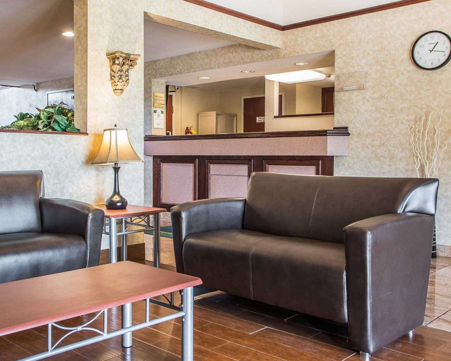 Quality Inn and Suites Middletown Franklin 10/15