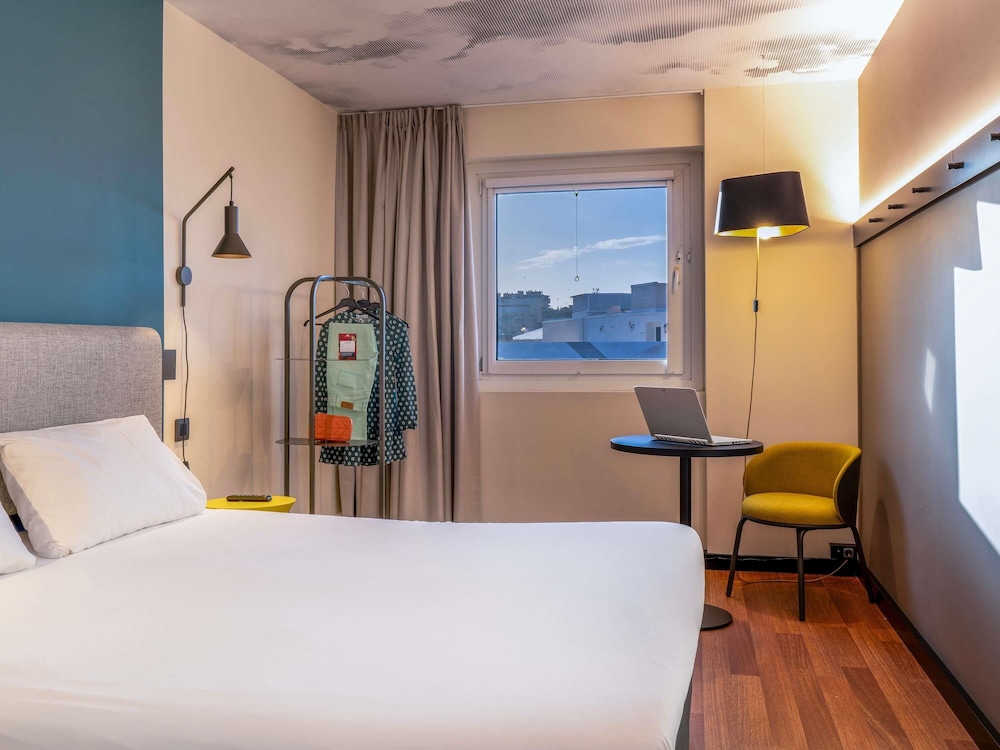 Ibis Malaga Centro Ciudad Hotel 17/70