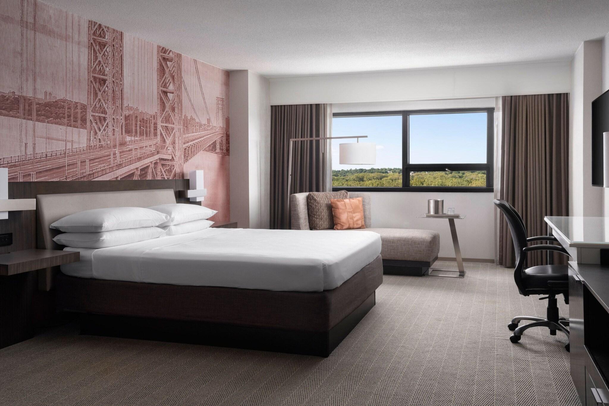Room, Double Bed, Accessible