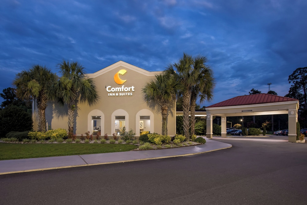 Comfort Inn & Suites Walterboro I-95 59/63