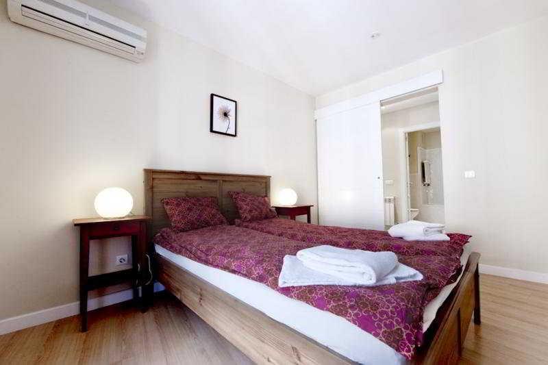 Apartamentos Fuencarral 50 12/100