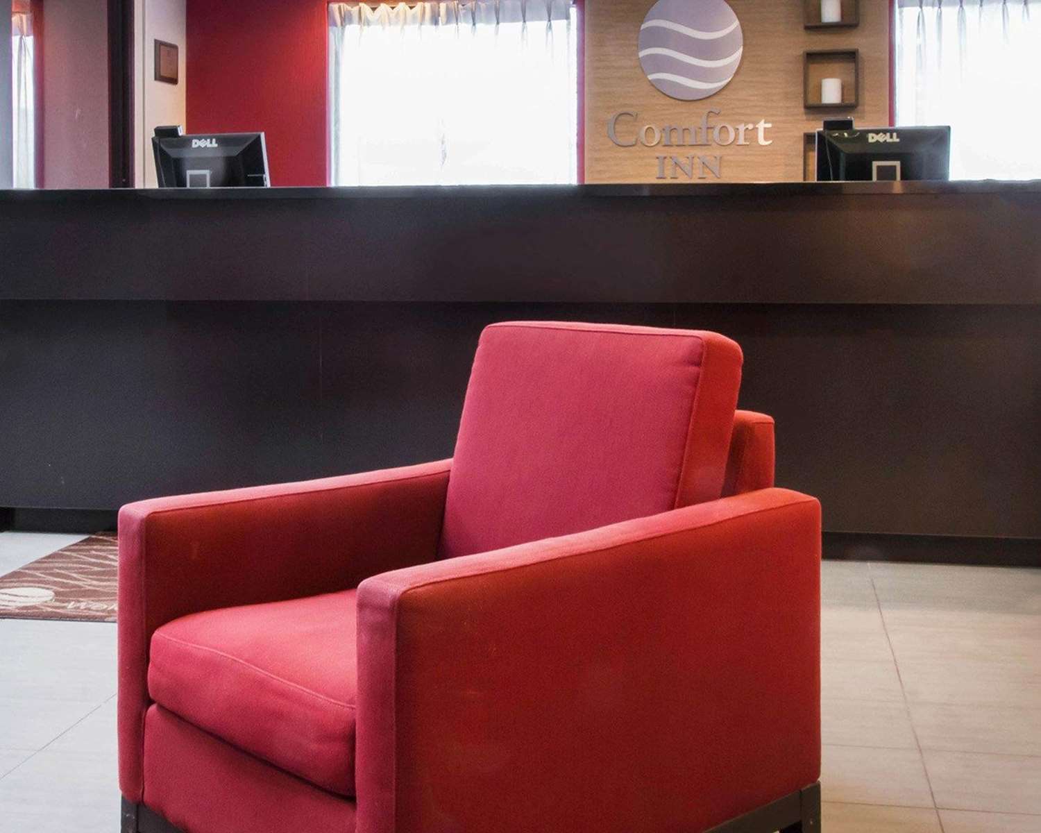 Comfort Inn Winnipeg Airport 25/36