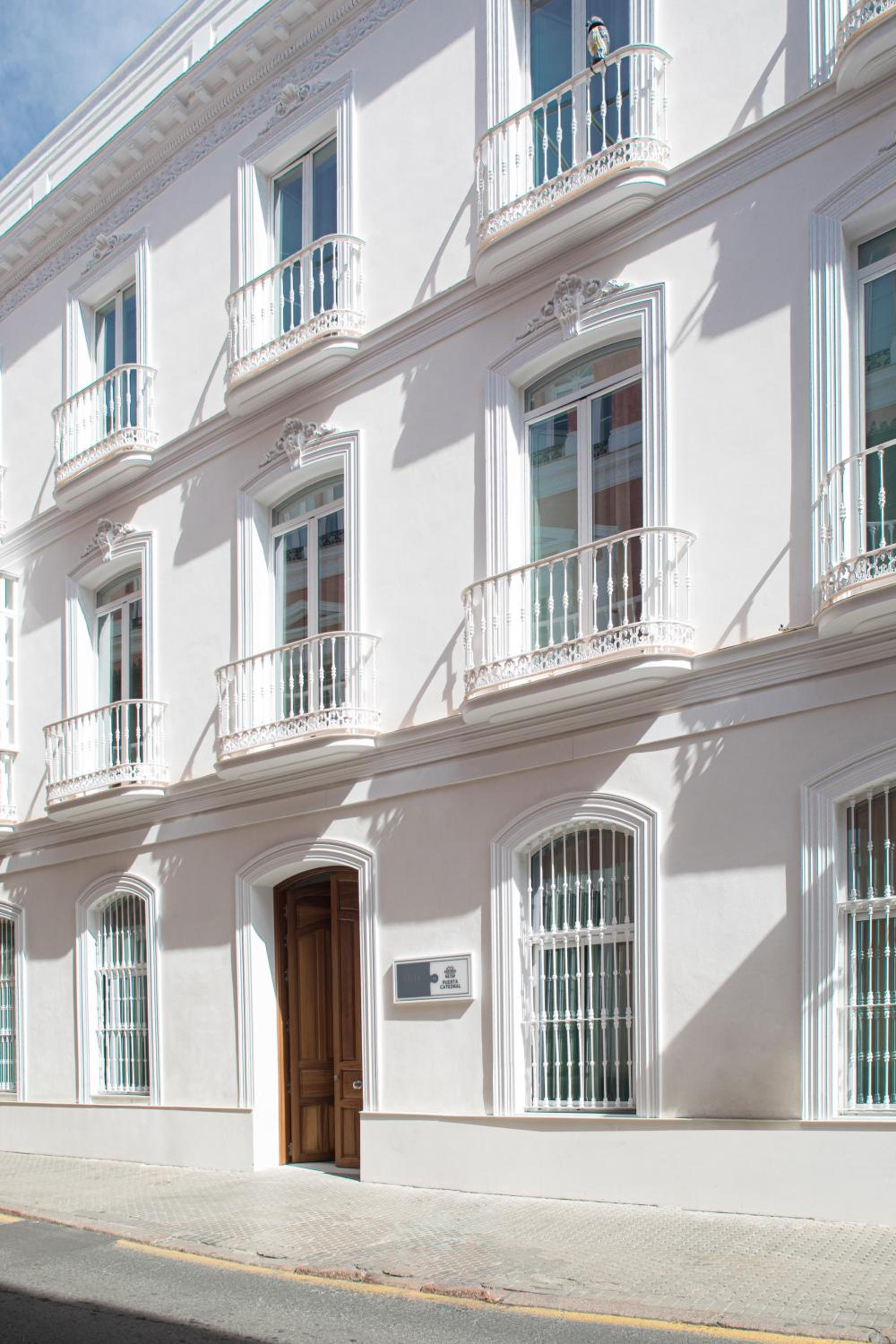 Mylu Suites by Puerta Catedral 1/27