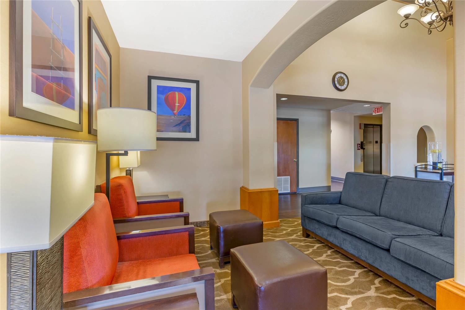 Comfort Inn & Suites Socorro, NM 25/38