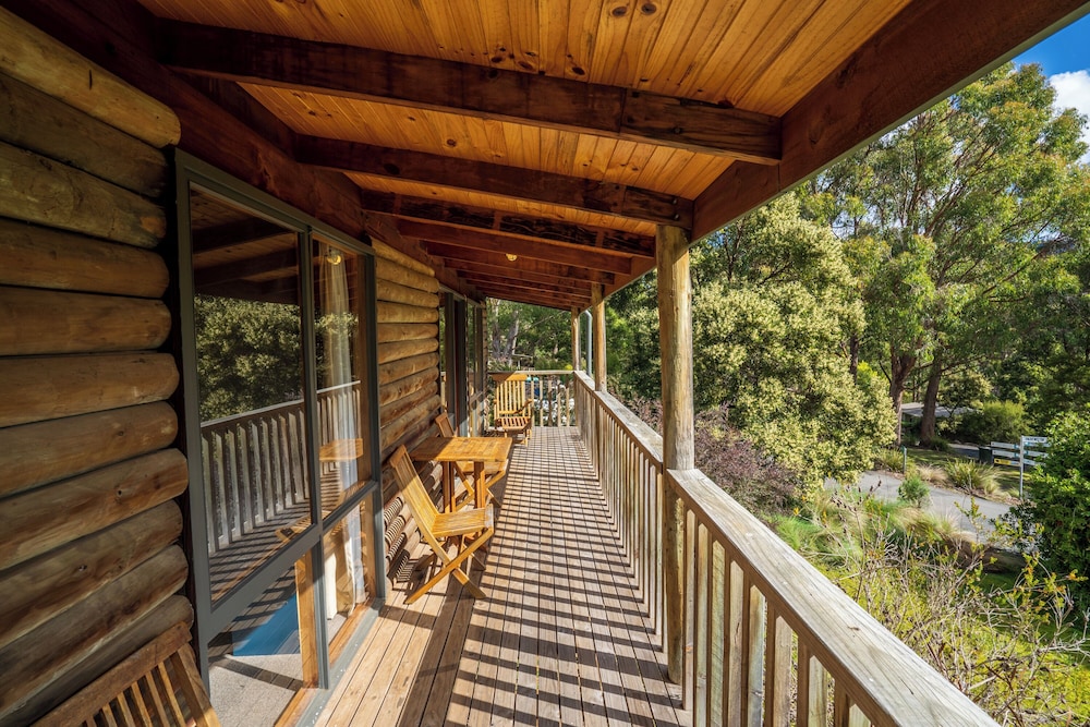 Stewarts Bay Lodge 31/65