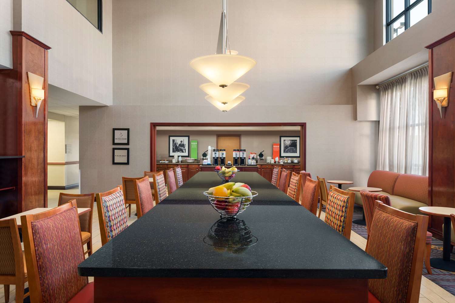 restaurant cafeteria
