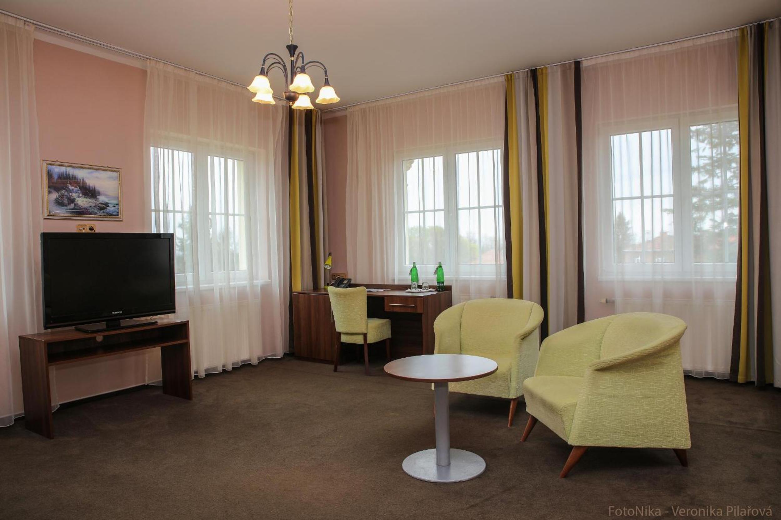 Zamecek Hotel 28/50