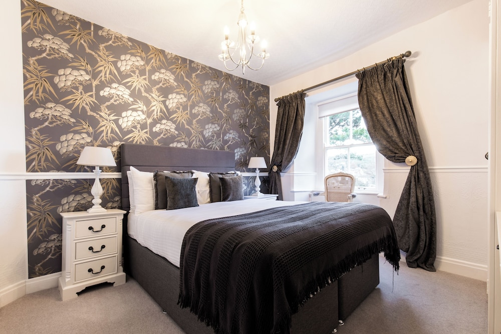 Mount Pleasant Hotel 23/50