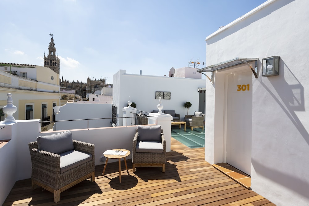 Basic Hotel Sevilla Catedral 58/65