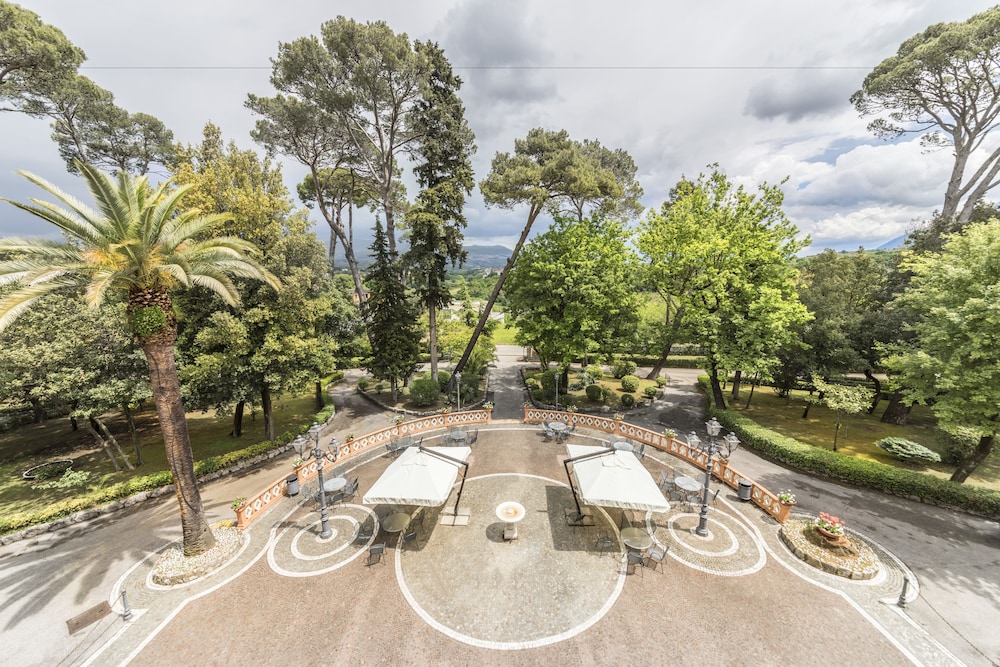 Grand Hotel Telese 43/49