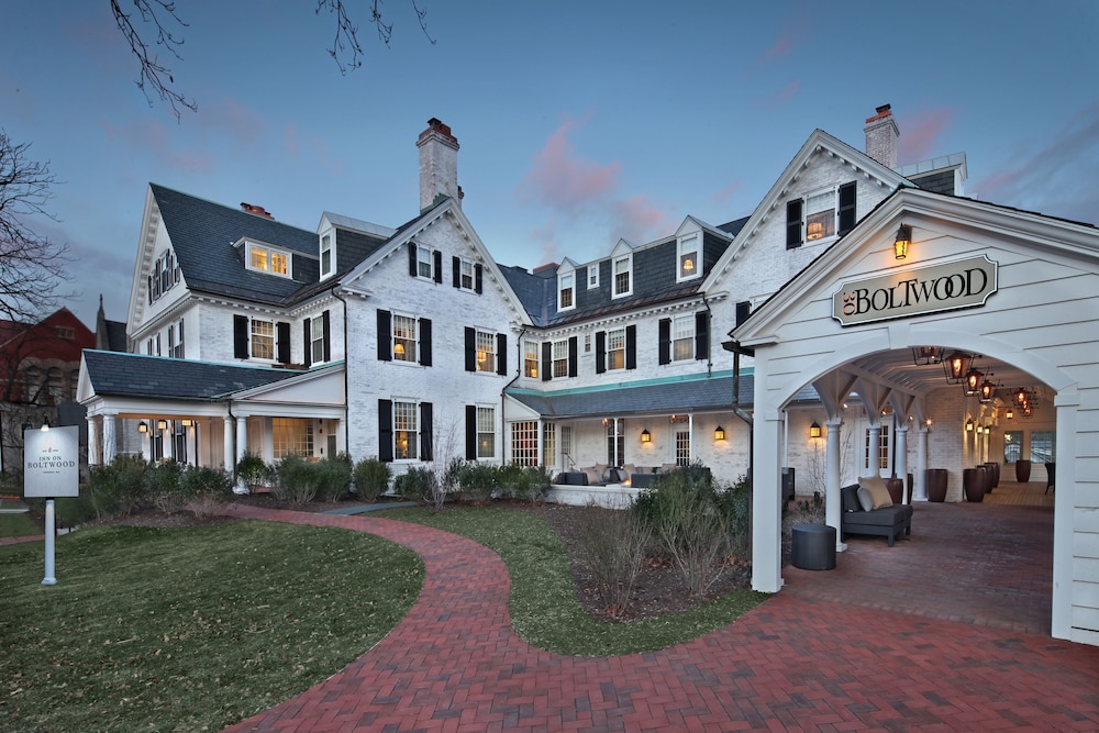 Inn on Boltwood 59/64