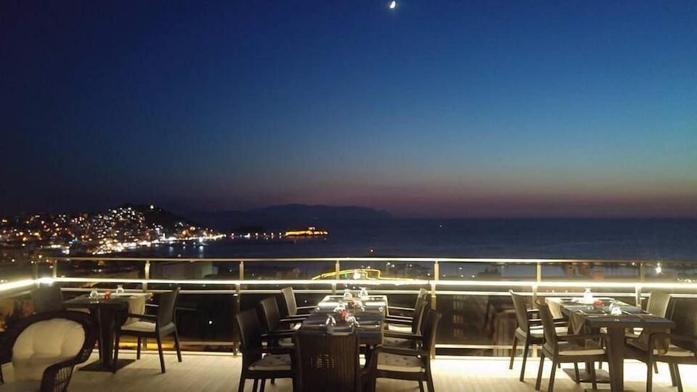 Demir Suit Hotel 22/25
