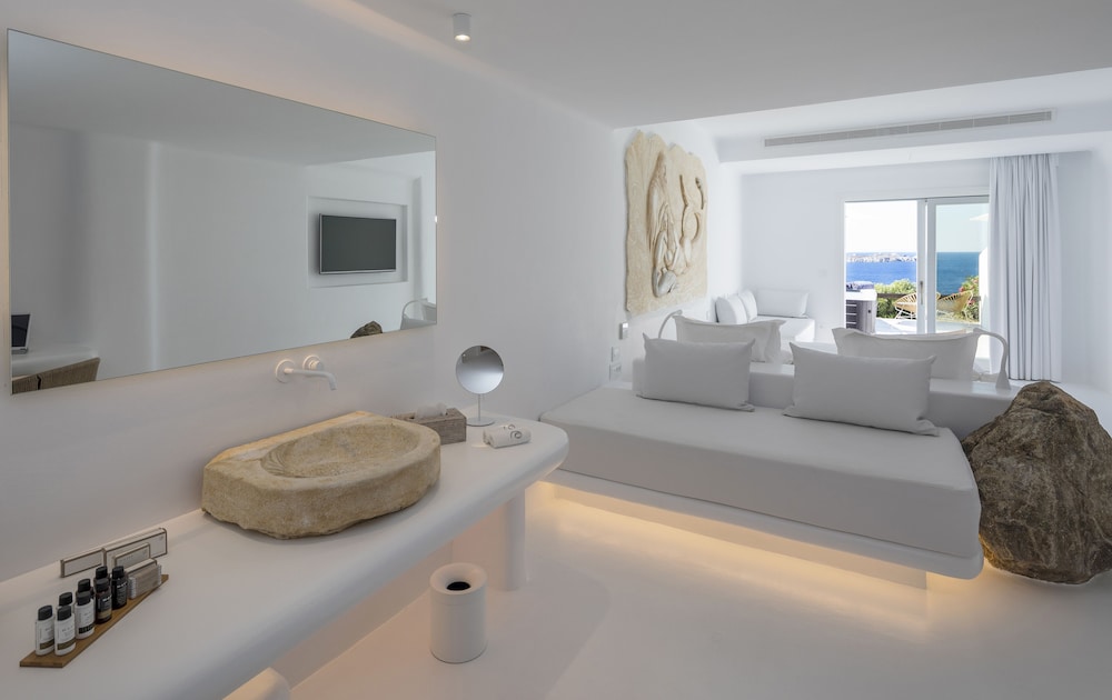 Mykonos Bay Resort and Villas 58/73