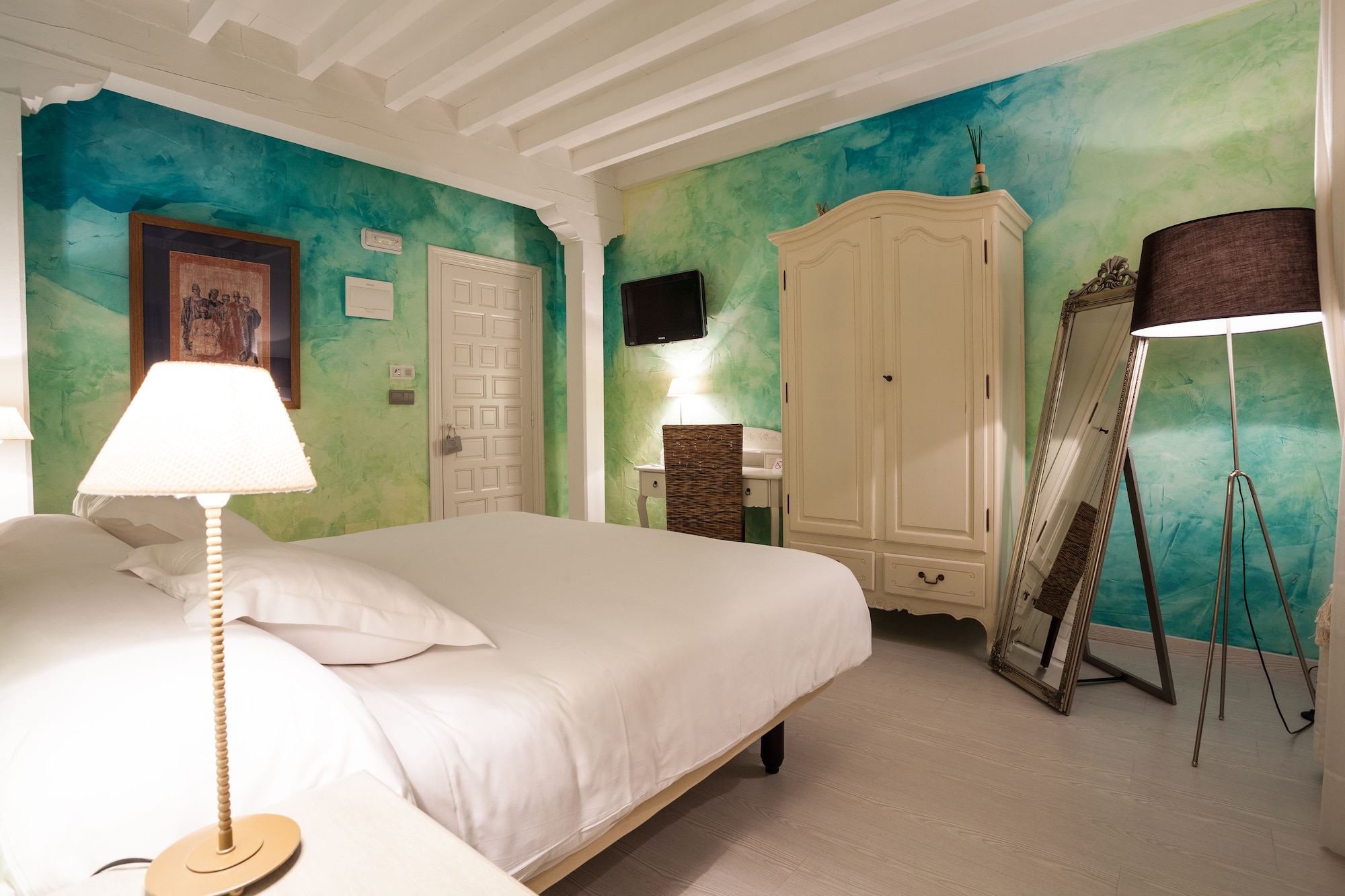 غرفة بسرير كوين، Hotel Rural el Bosque de la Anjana 8/10