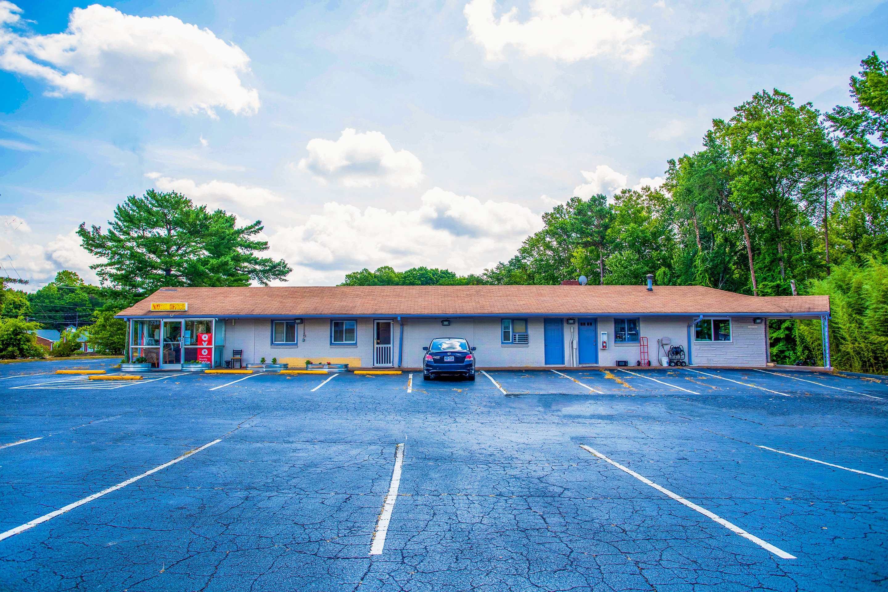 OYO Inn Kernersville 34/40