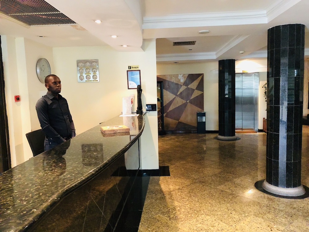 Golden Park Hotel 2/24