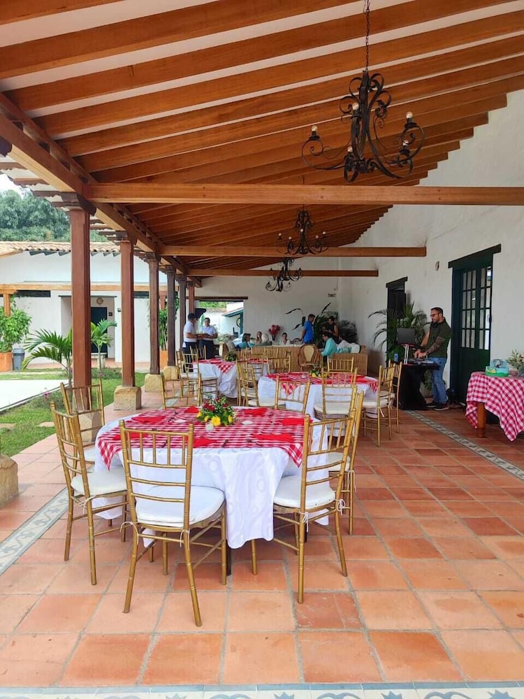 Hacienda El Novillero 37/51