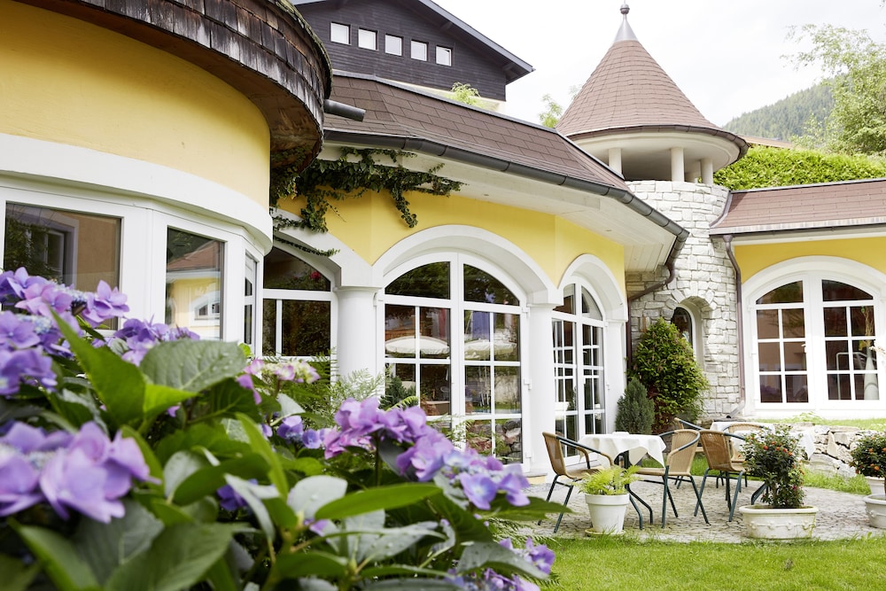 Romantikhotel Zell Am See 69/81