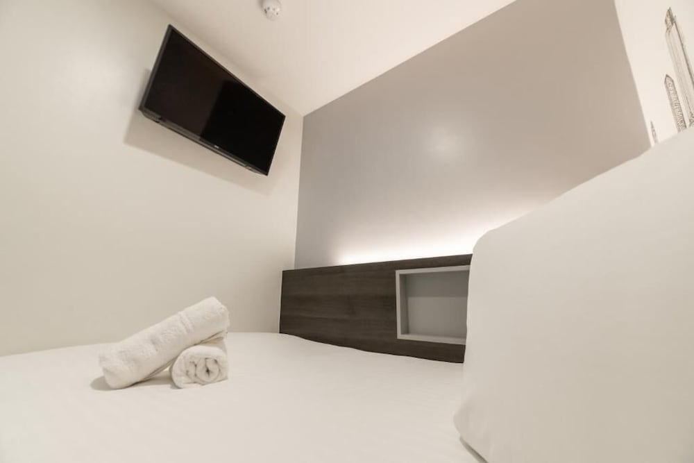 Family, 2 Double Beds 4/9