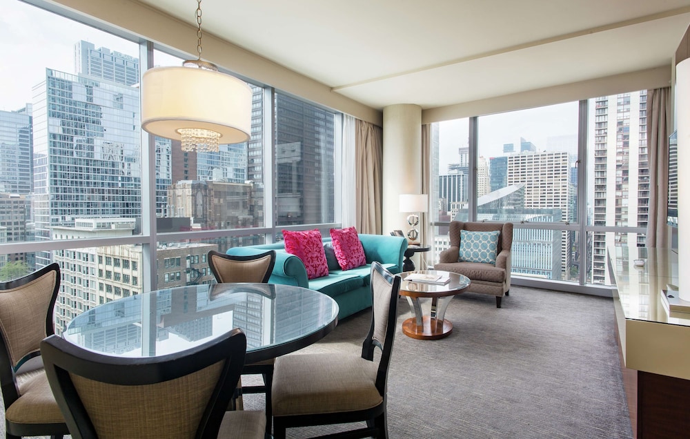 theWit Chicago, a Hilton Hotel 48/67
