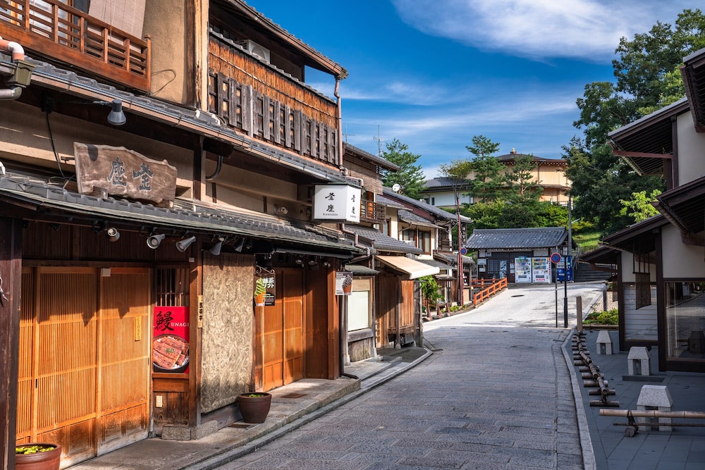 THE BLOSSOM KYOTO 44/50