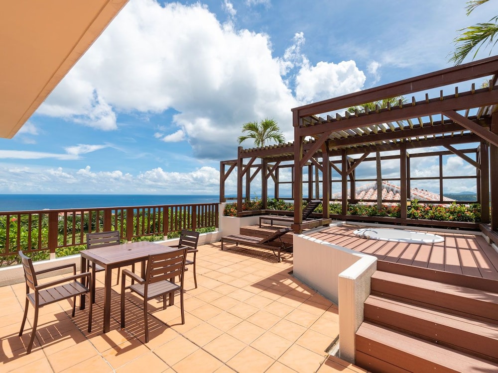 Kanucha Bay Hotels and Villas 58/80