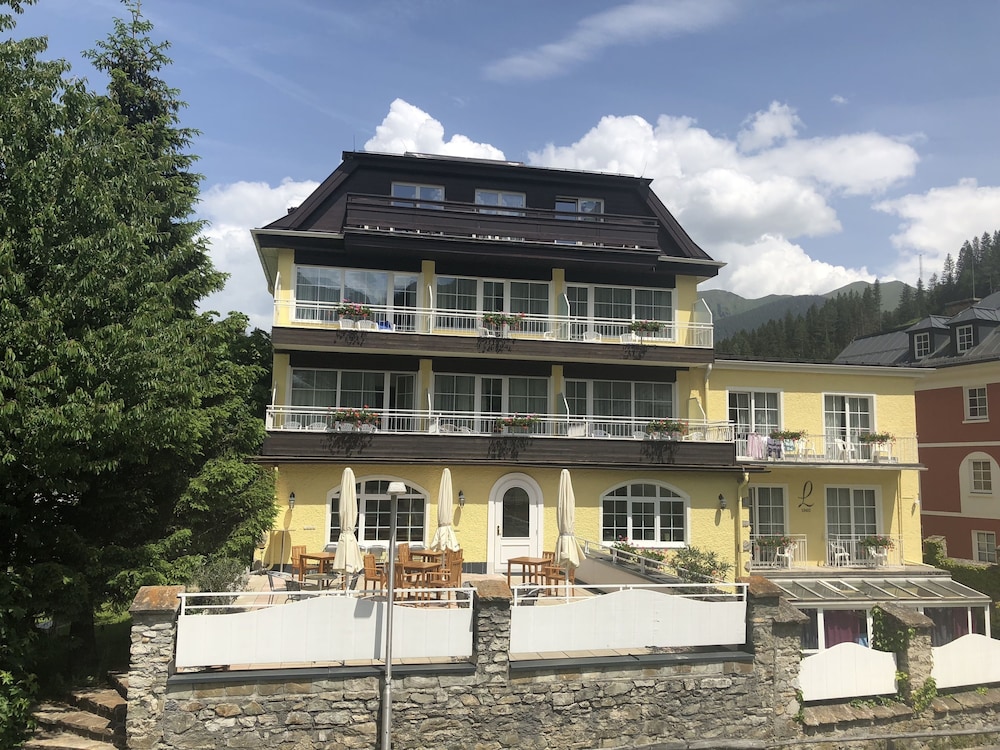 Hotel Lindenhof 2/72