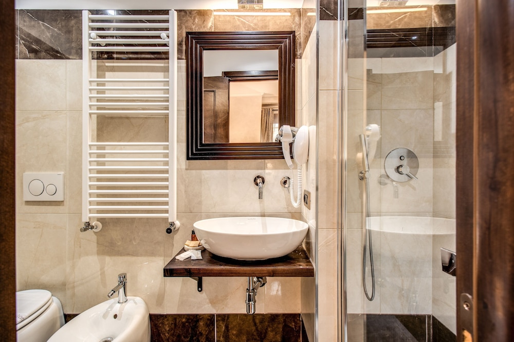 Boutique Relais Barozzi 10/68